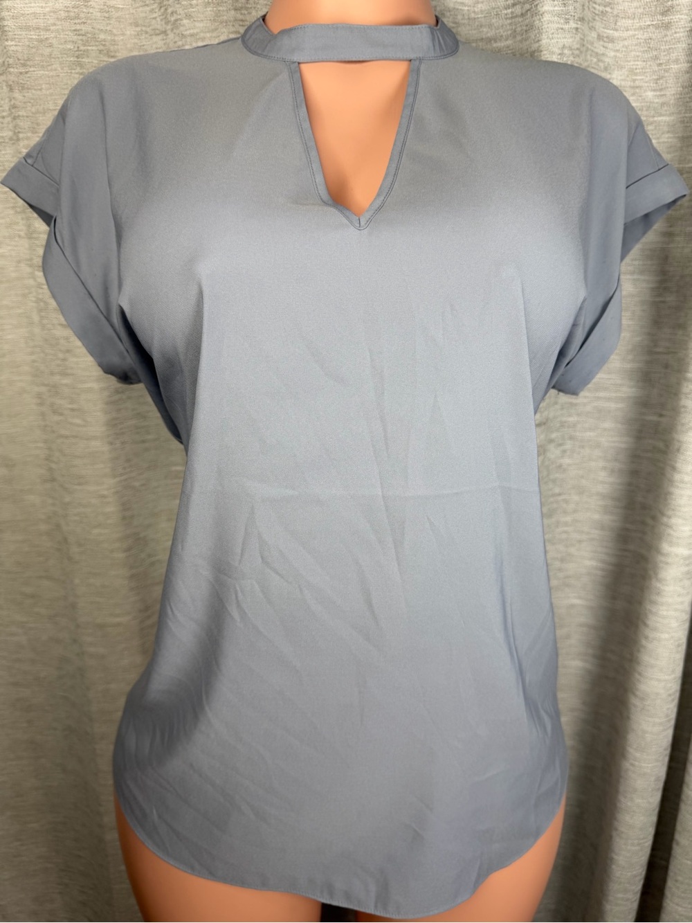 Express Light Gray Keyhole Neck Cap Sleeve Blouse